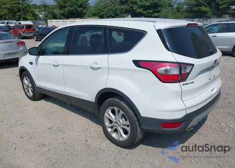 2017 Ford Escape Se z USA, uszkodzony, nr VIN 1FMCU9GD3HUD56084